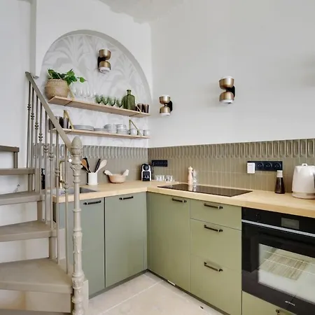 La Petite Maison Du Marais Avec Sauna