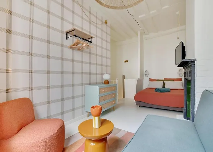 La Petite Maison Du Marais Avec Sauna *